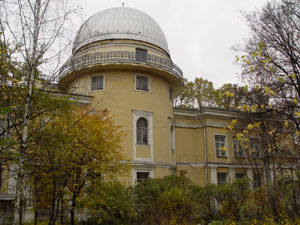 Здание Краснопресненской обсерватории ГАИШ, в котором сейчас располагается Музей истории астрономии в Московском университете. Кликните на фото для увеличения